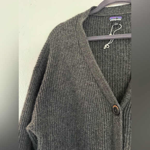 Patagonia Recycled Wool Cardigan NWOT Gray Chunky Knit Sweater Dark Academia - Picture 6 of 14